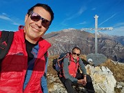 01 Alla croce del Monte Vaccareggio (1475 m)